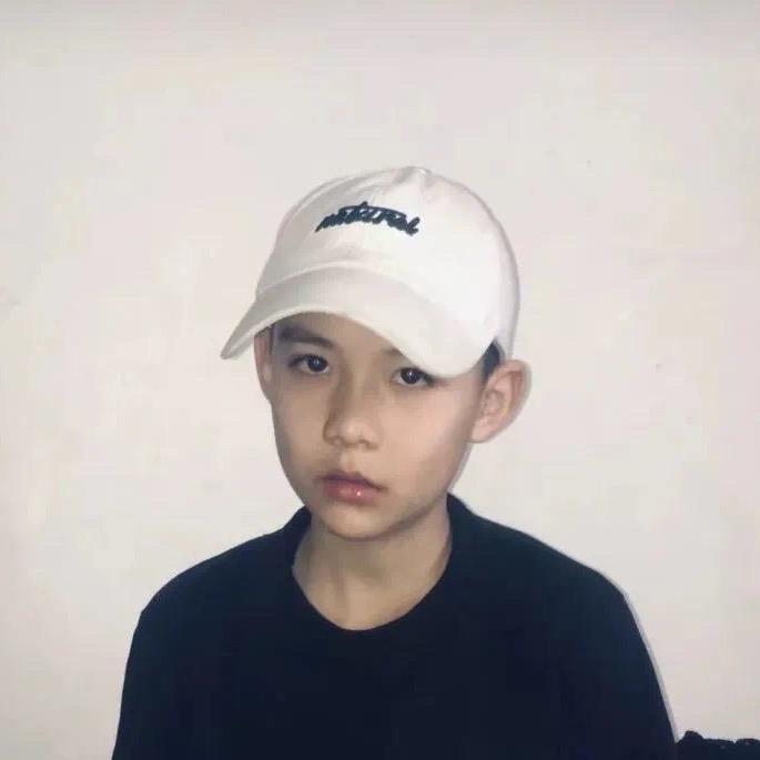 小 石