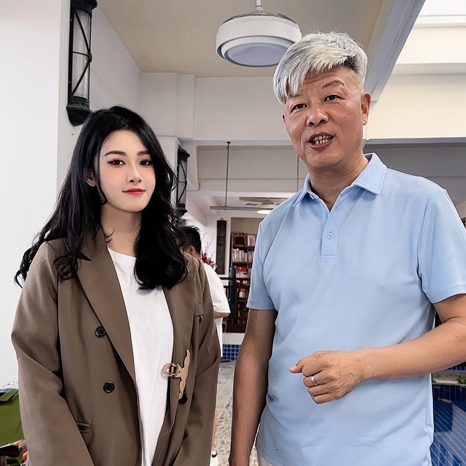 霞湖世家男装-婷婷