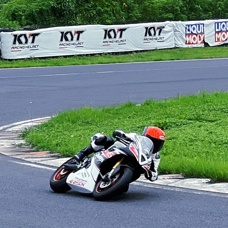 我就是那个小皓