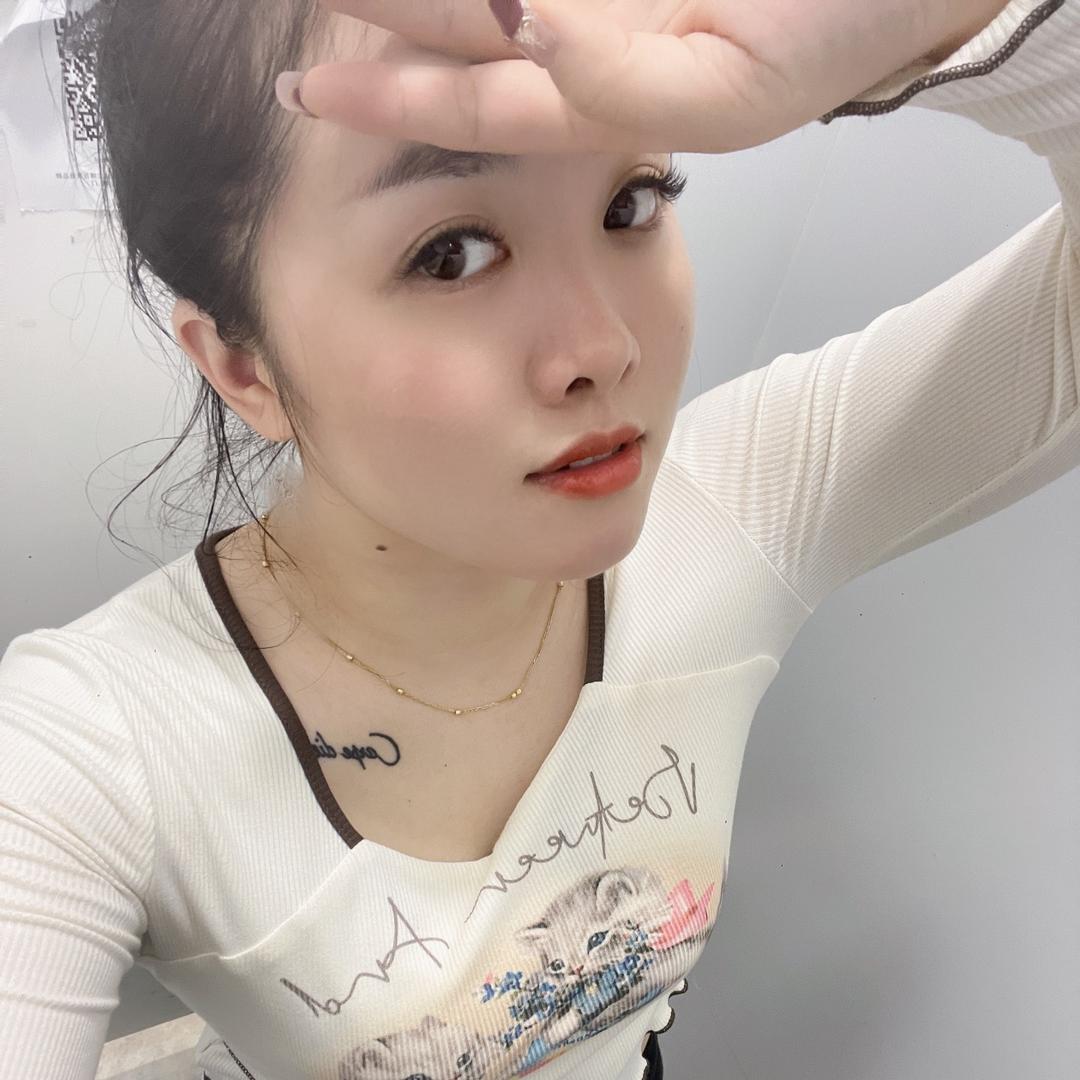 秋秋～🥰🥰🥰