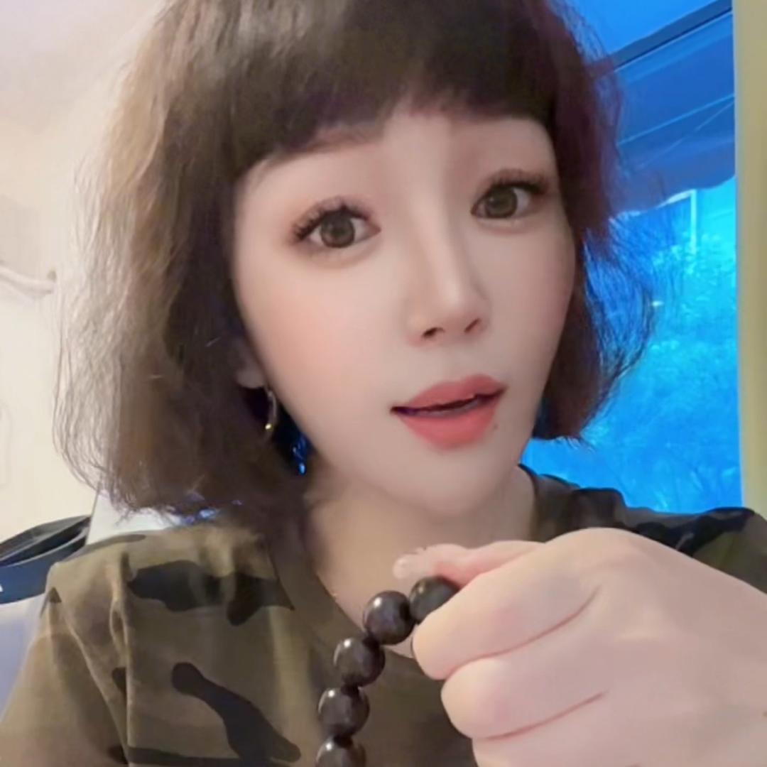 鑫依尚服饰二店
