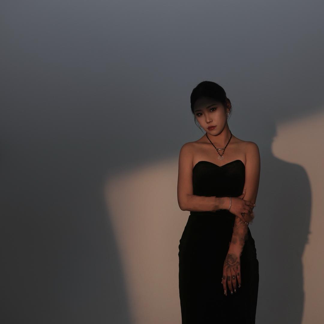 脸1点也不圆.🐍