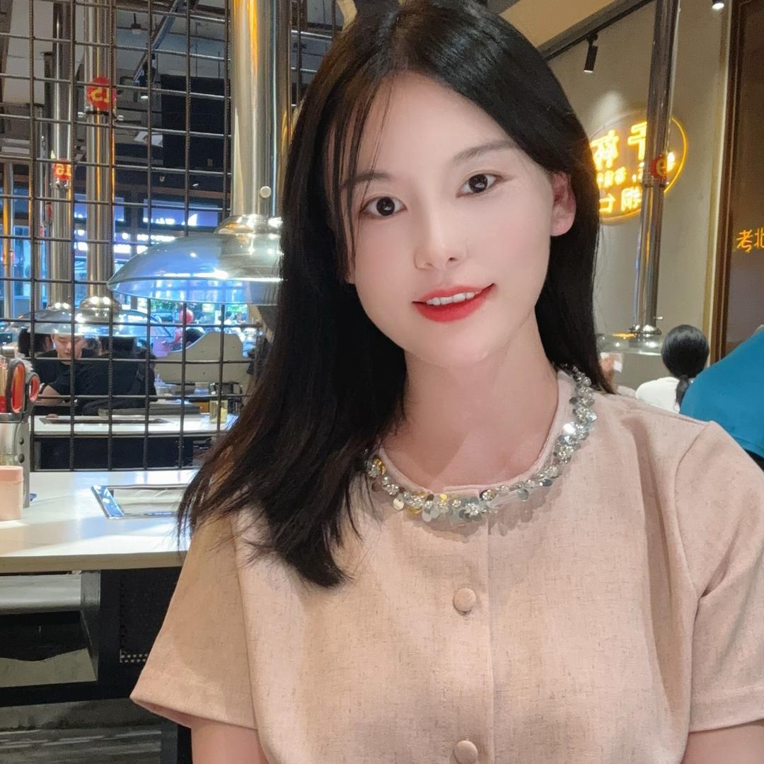 云小小