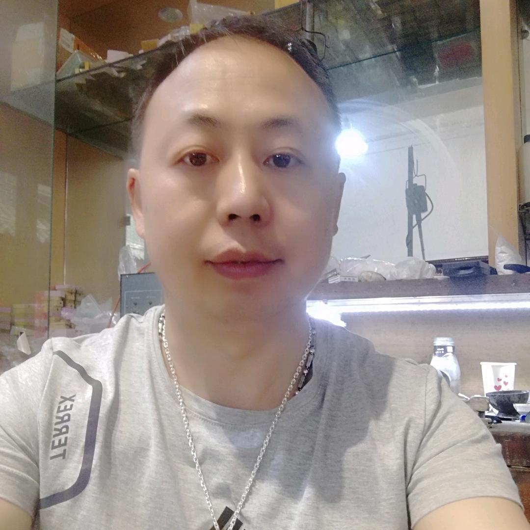 成都喜木珠宝镶嵌黄金回收三哥