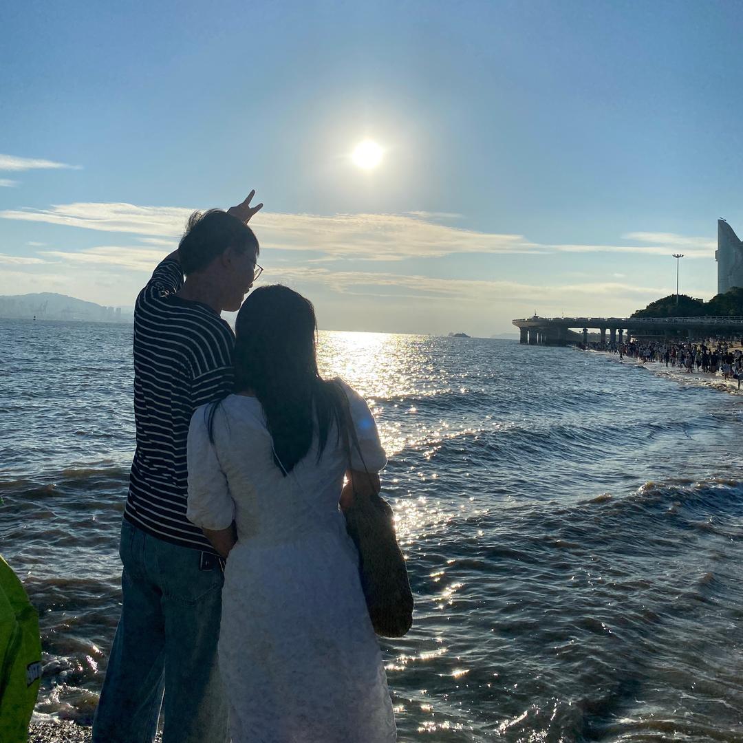 大吴爱吃香菜🌿