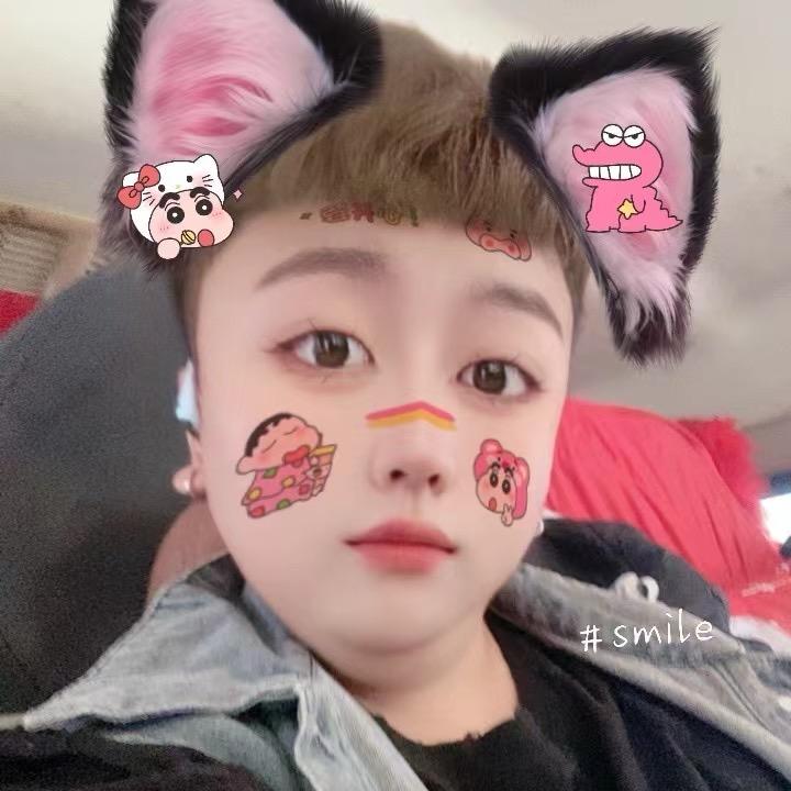 爱溜达的小胖子