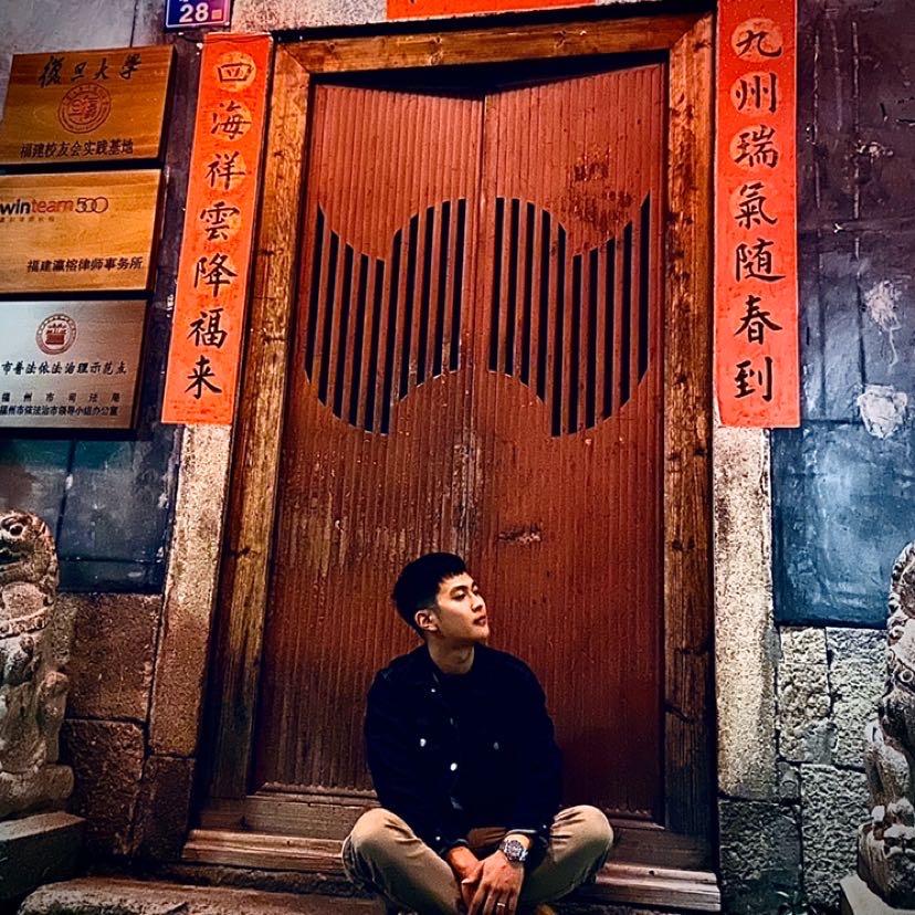 小逸今天吃点啥