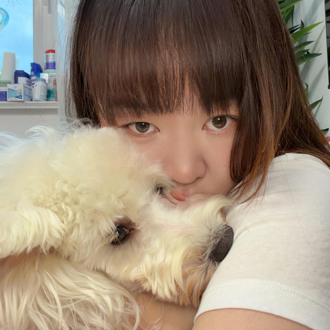 大耳朵小8