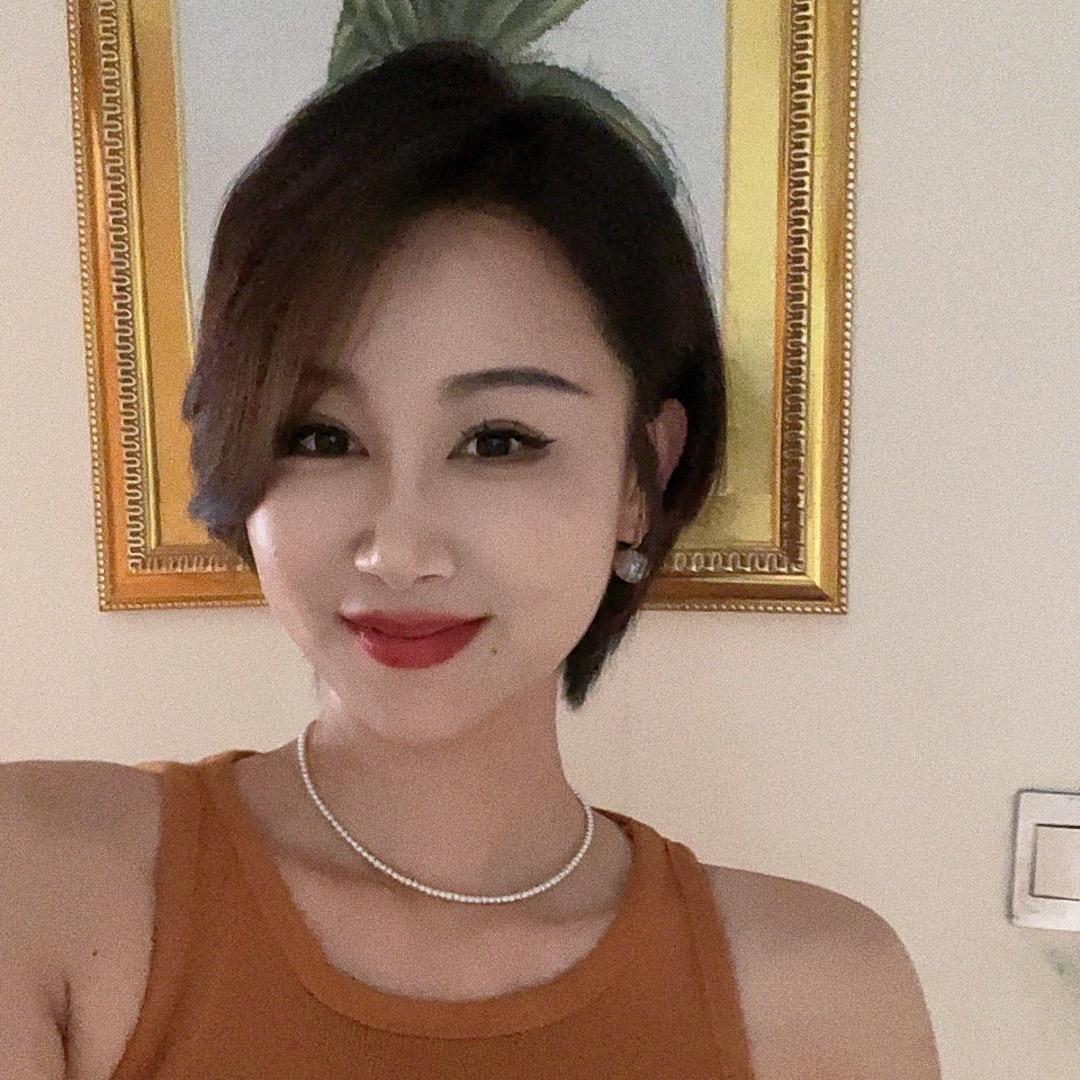 聪明伶俐的姜老师