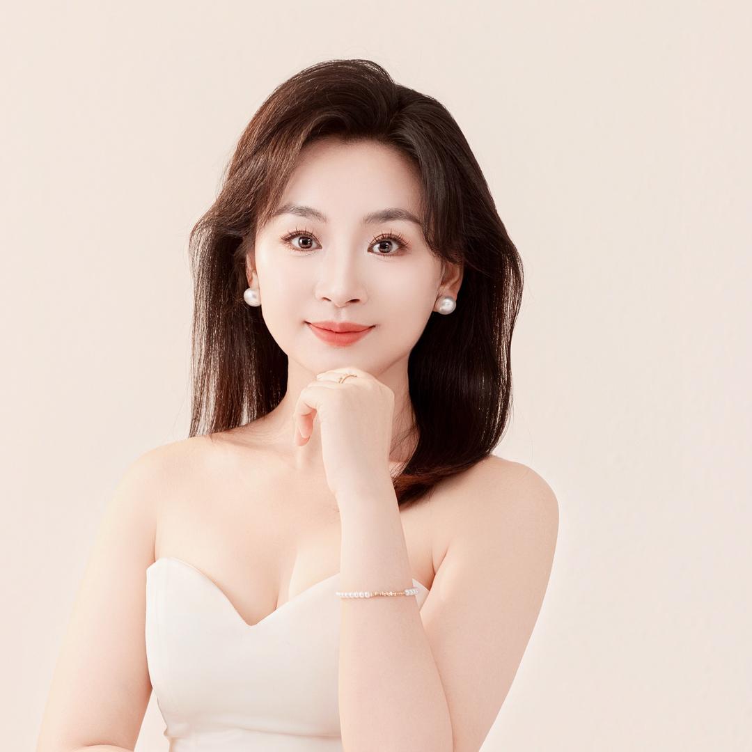 柚亭子（发光的肌肤）