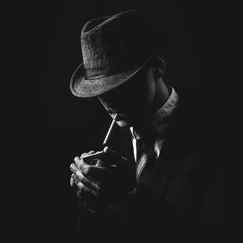 这里有家卖打火机的店