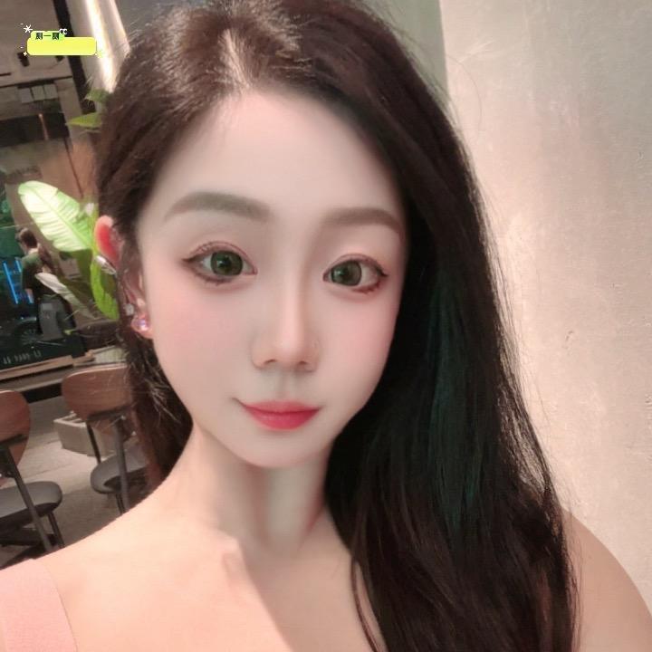 ✨Yini妞✨👑💄㈍