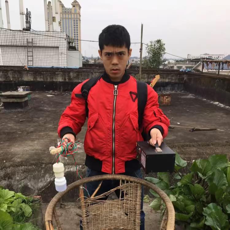 户外探险盛哥