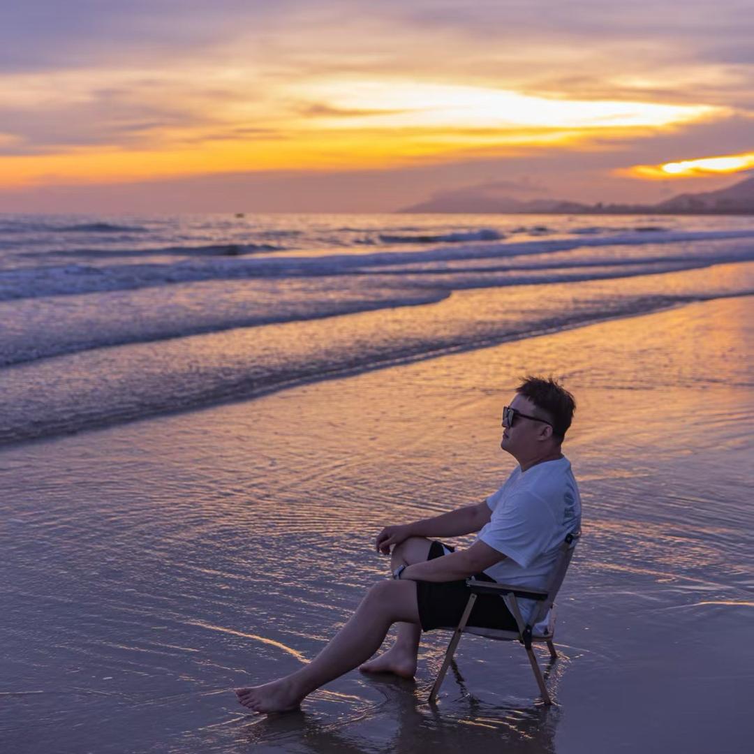 郑州某知名传媒公司栗总