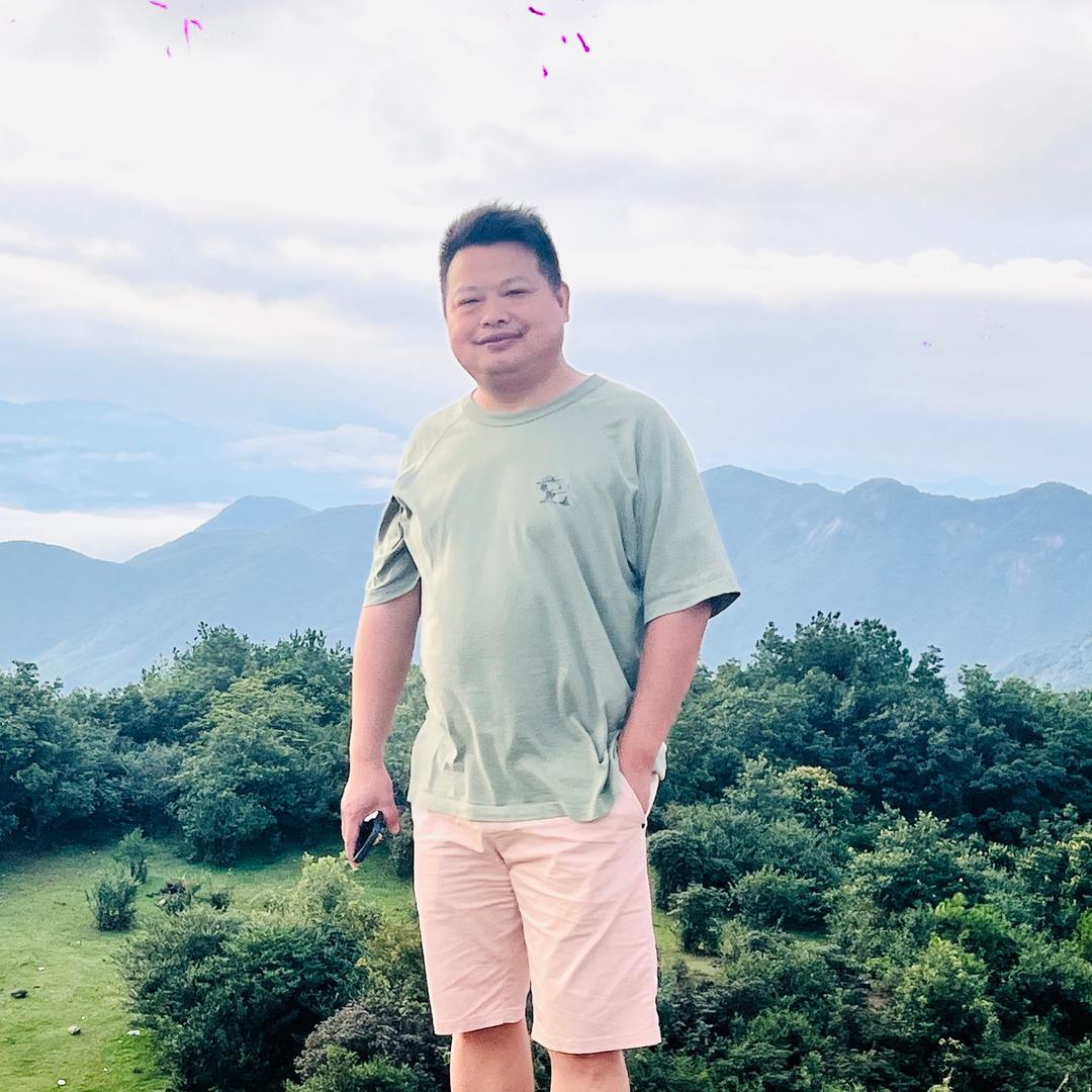 曹哥进厦
