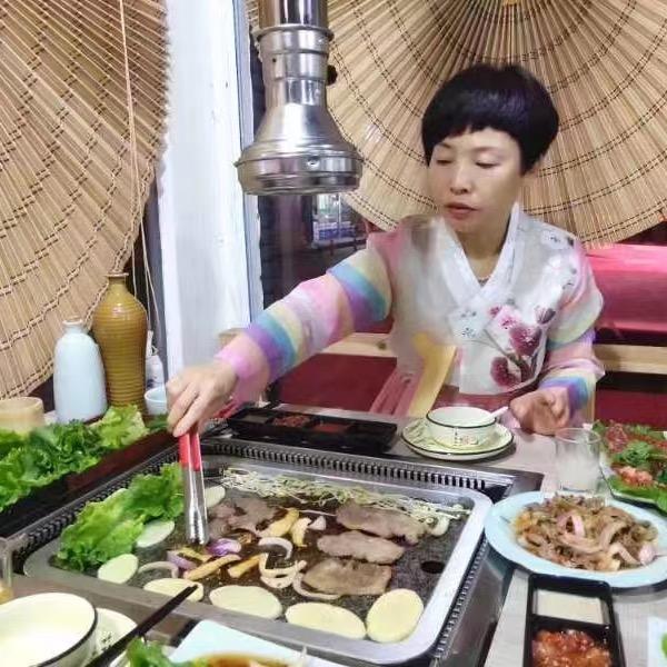 村花馨姐 抖音小筑