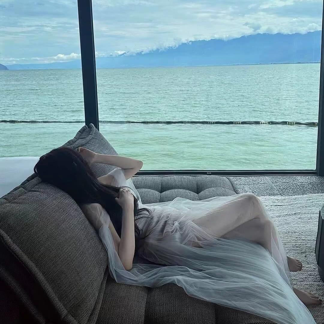 粥粥.