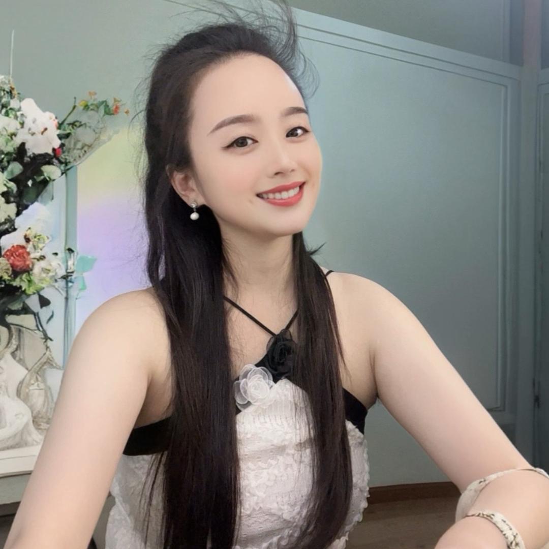 多多.