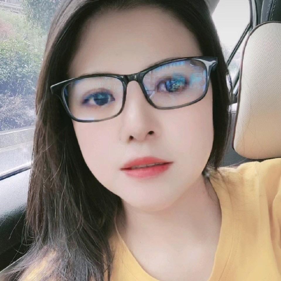 英子