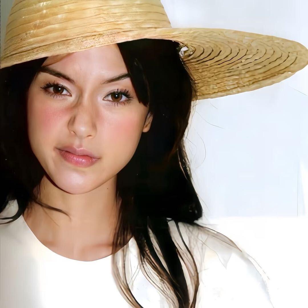 哦晴子小姐
