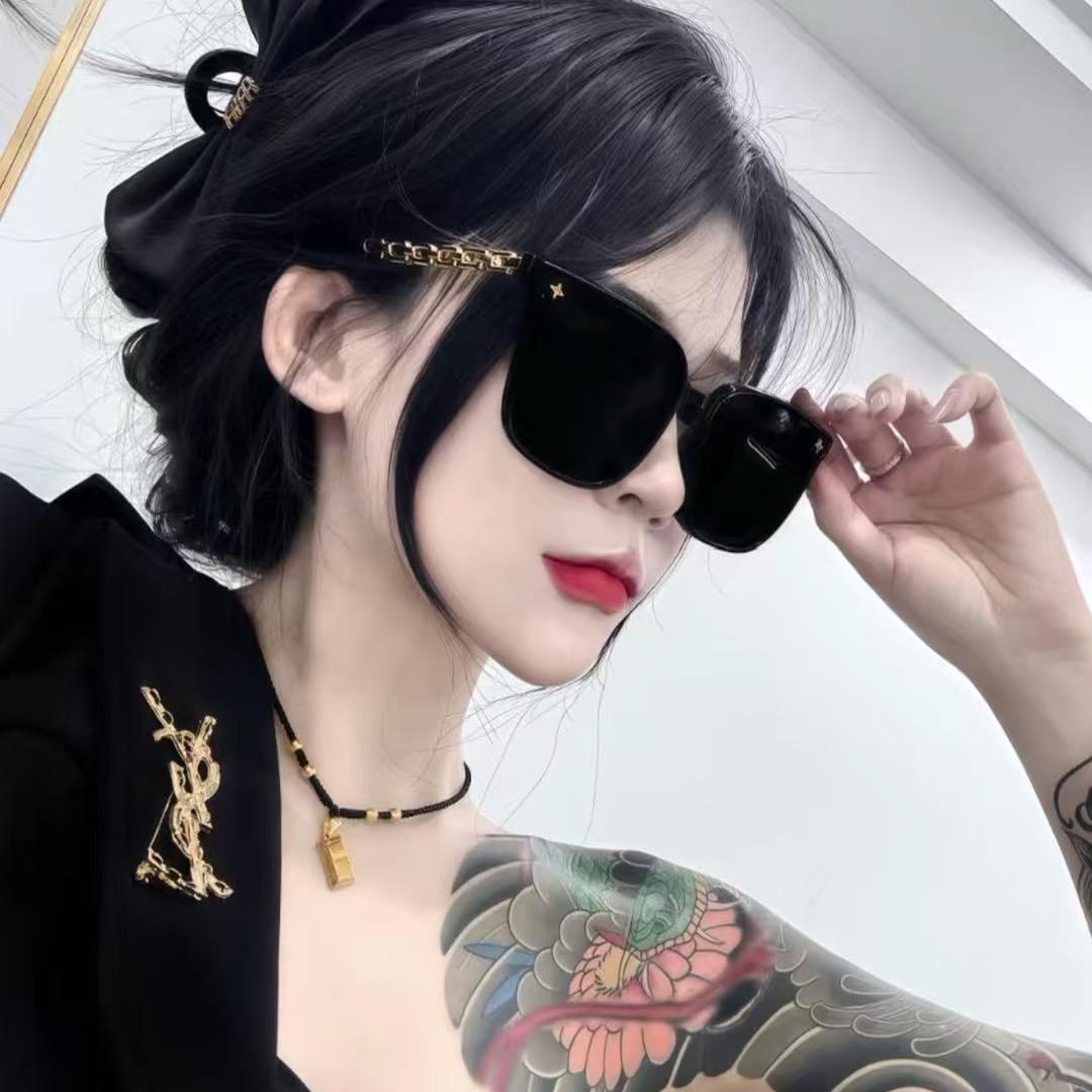 奈斯女王