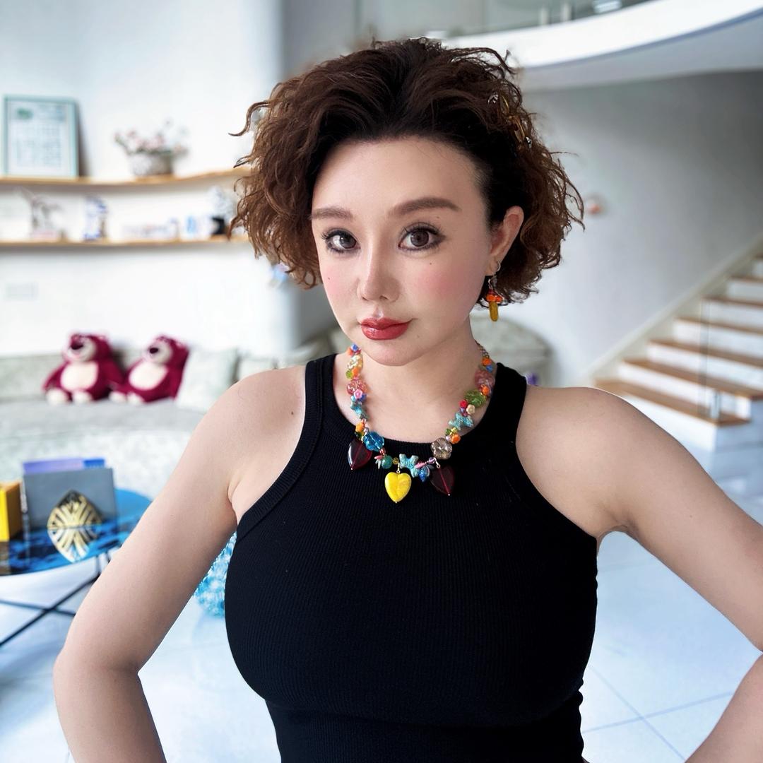 日照秩序美学美容姬娜