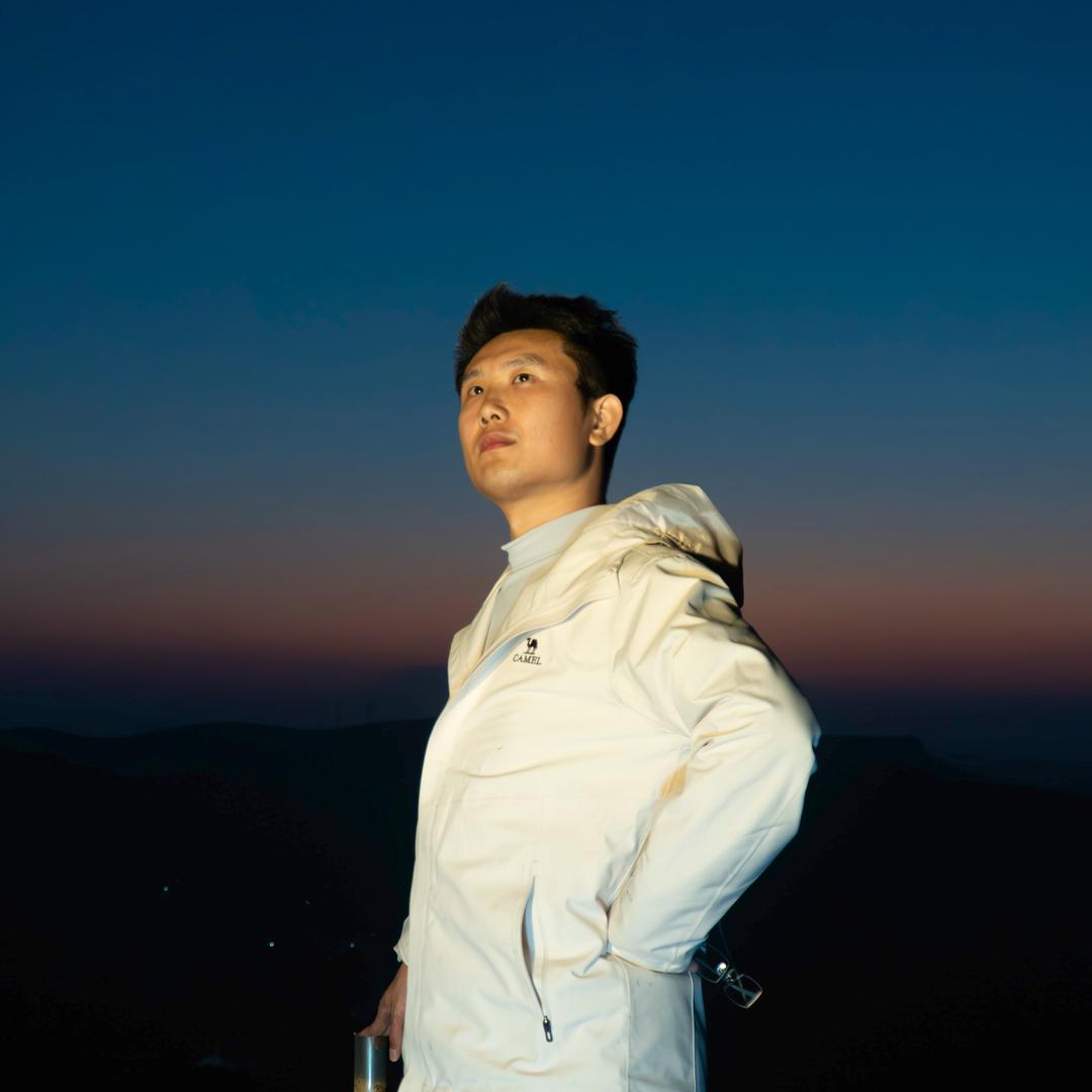 拉直烫发染发68¥