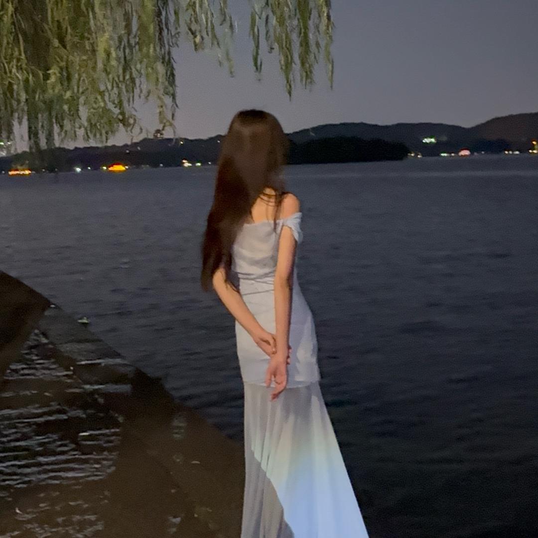 箱包鑫妍
