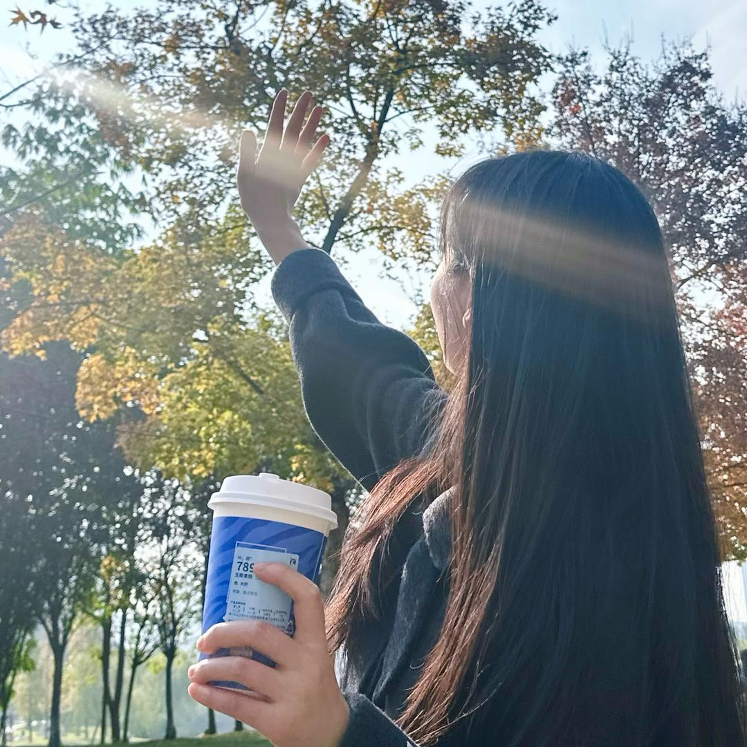 小向向🌻🌻🌻