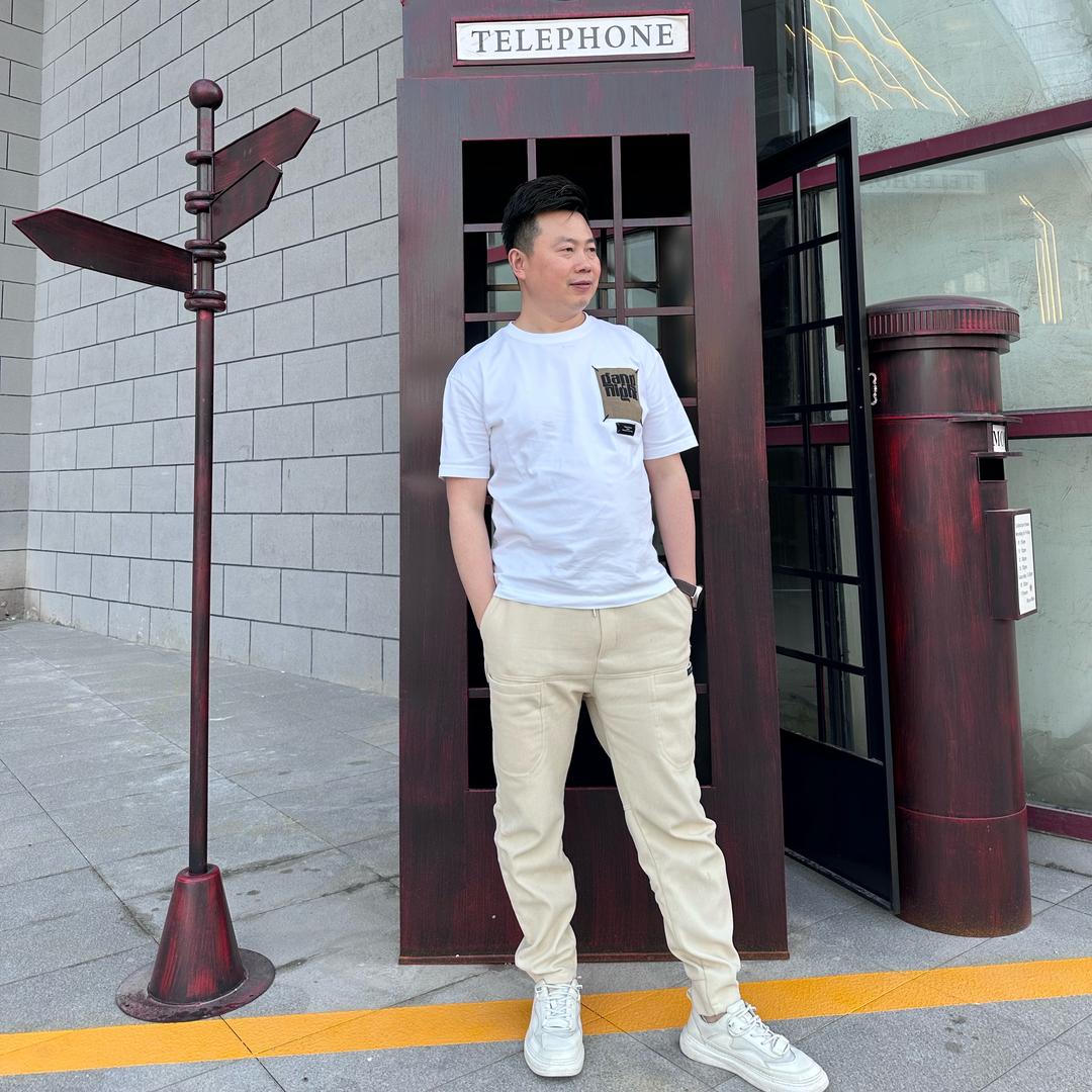 装修设计师‖华思宋