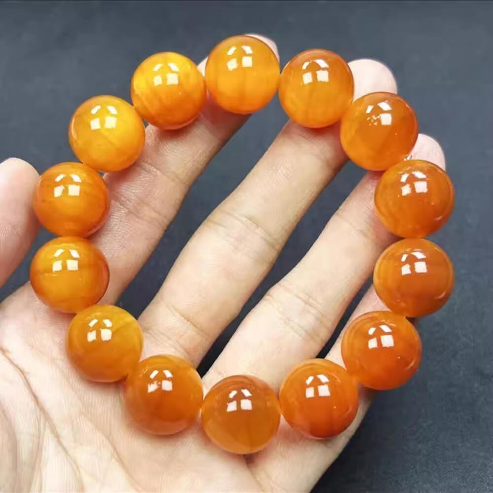 老板娘林姐文玩木串