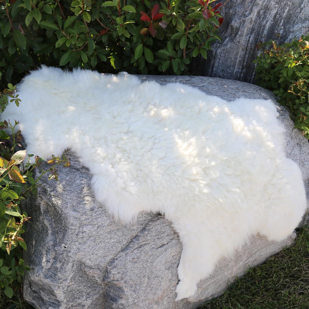 城城羊皮毛一体服饰