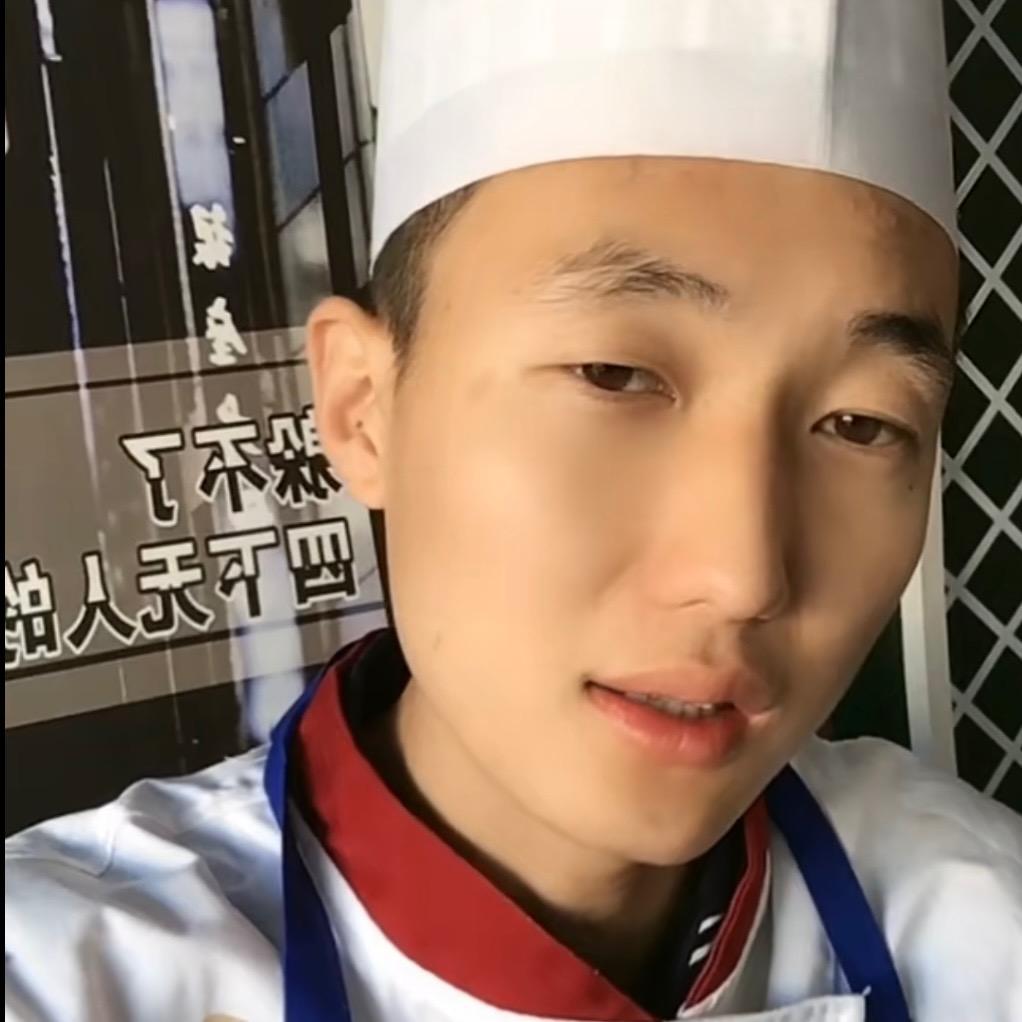 小城故事