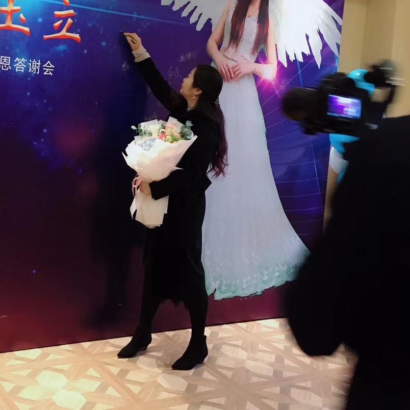 活在当下！💄💋🤦‍♀️💅👗👠