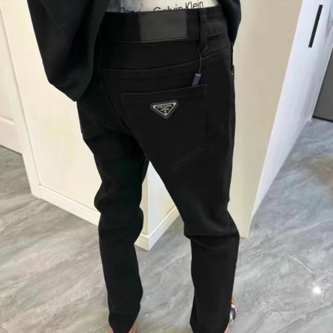 商城优秀男女装商家潮牌