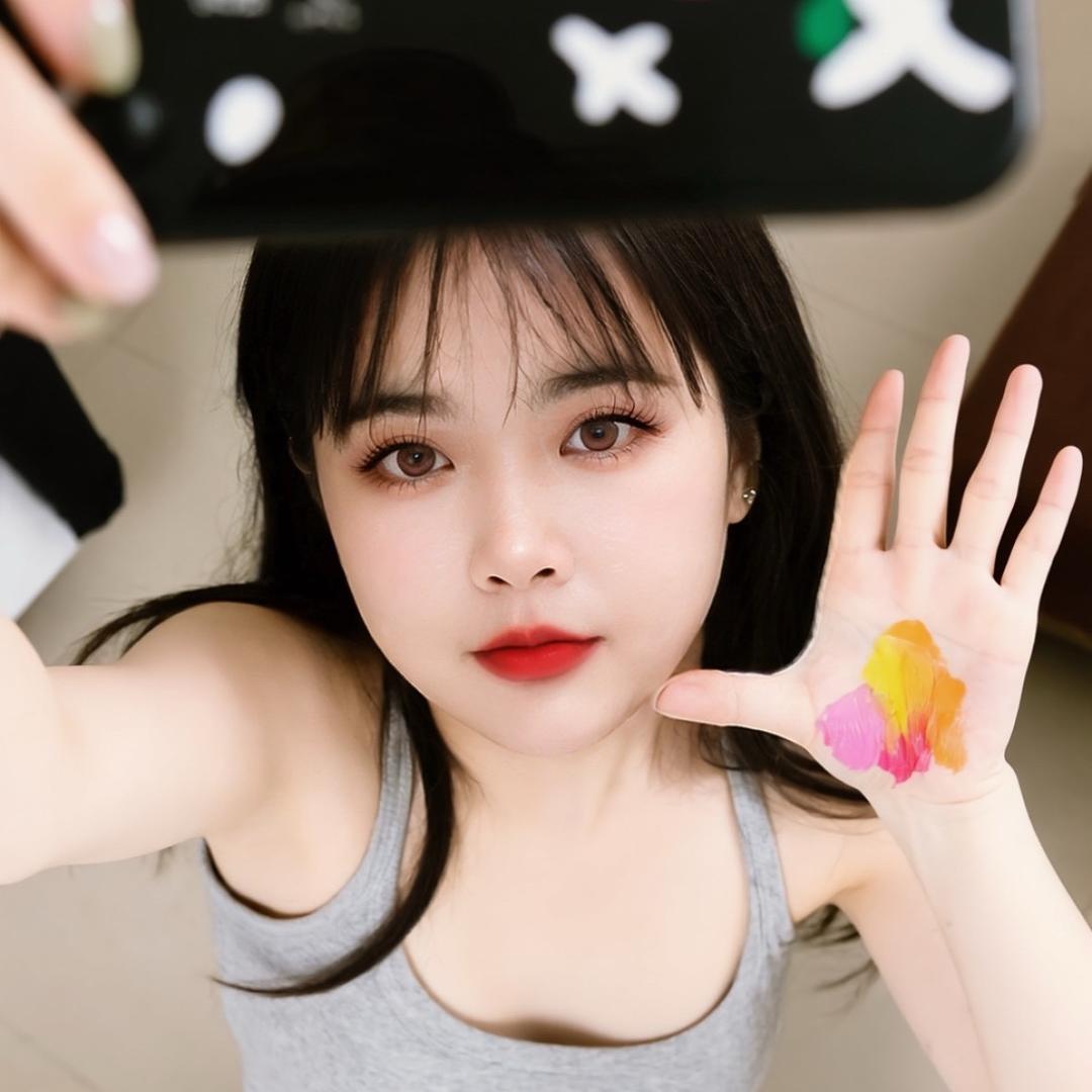 我涵涵啦🍒.