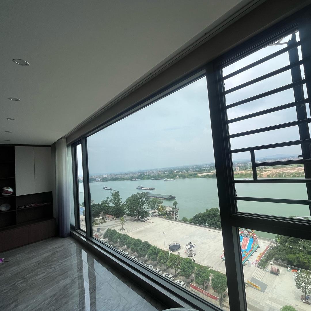 桂平安装断桥铝合窗@荣