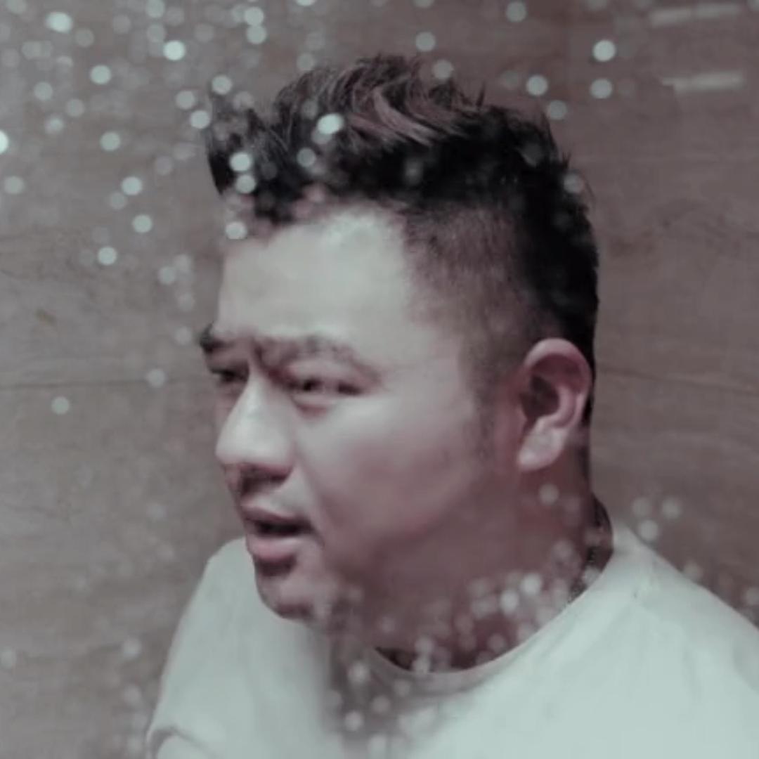 李振《爱你的男子》