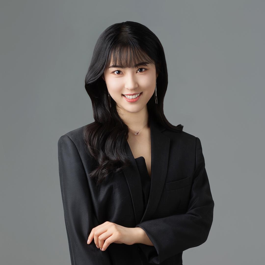 飞扬艺术-柠檬老师