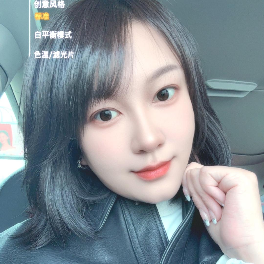 💮彩色的黑💮