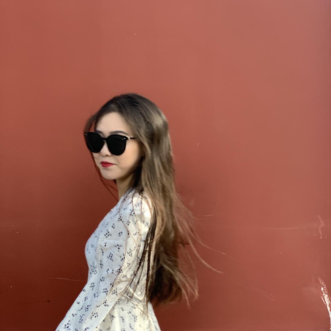 婷婷同学💫