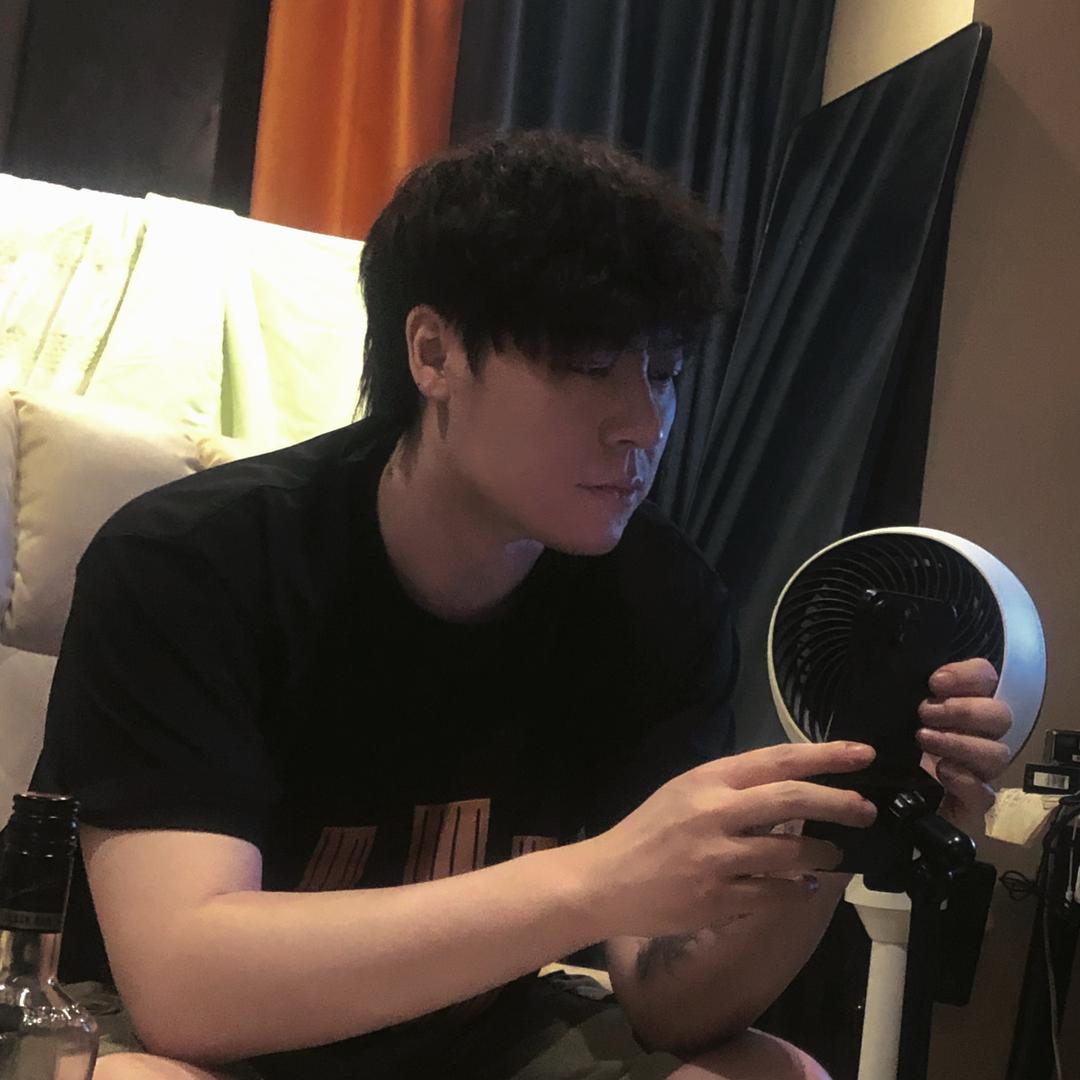 梧桐🌲 ⁵⁴⁸
