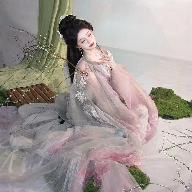 汉服厂家源头批发