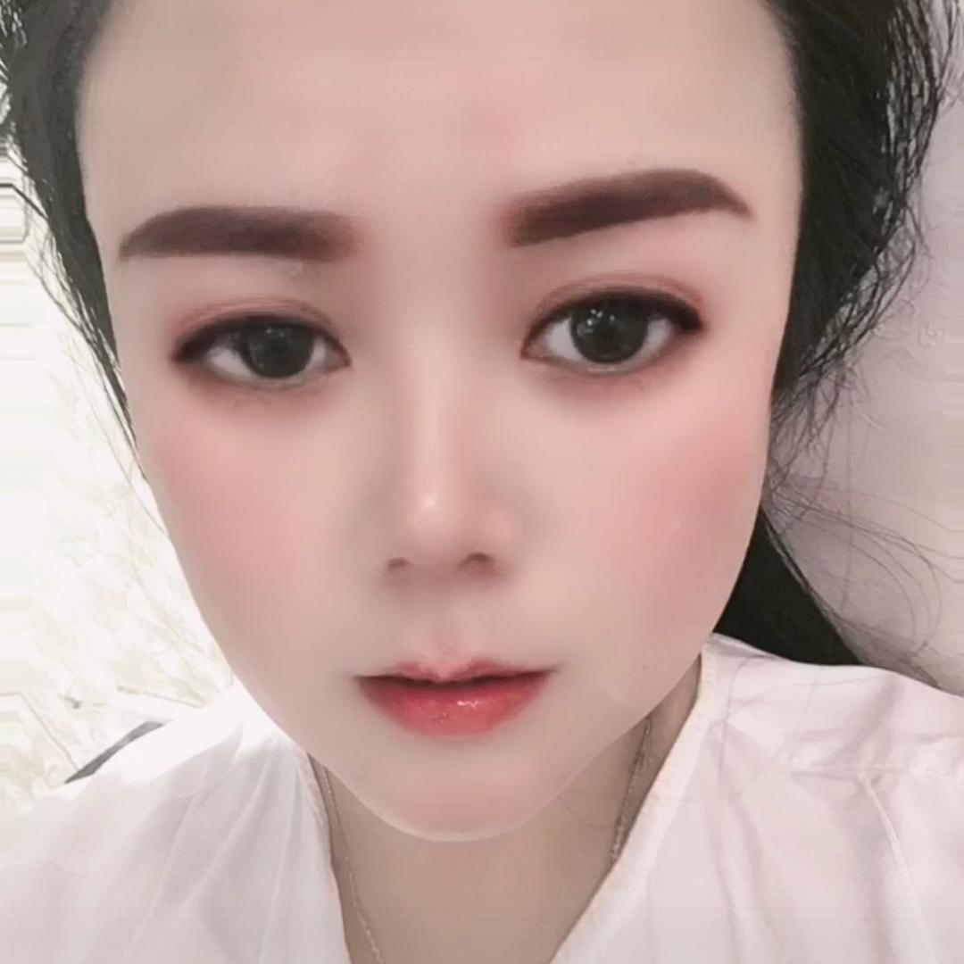 @武汉光谷e品秀女装国潮至上
