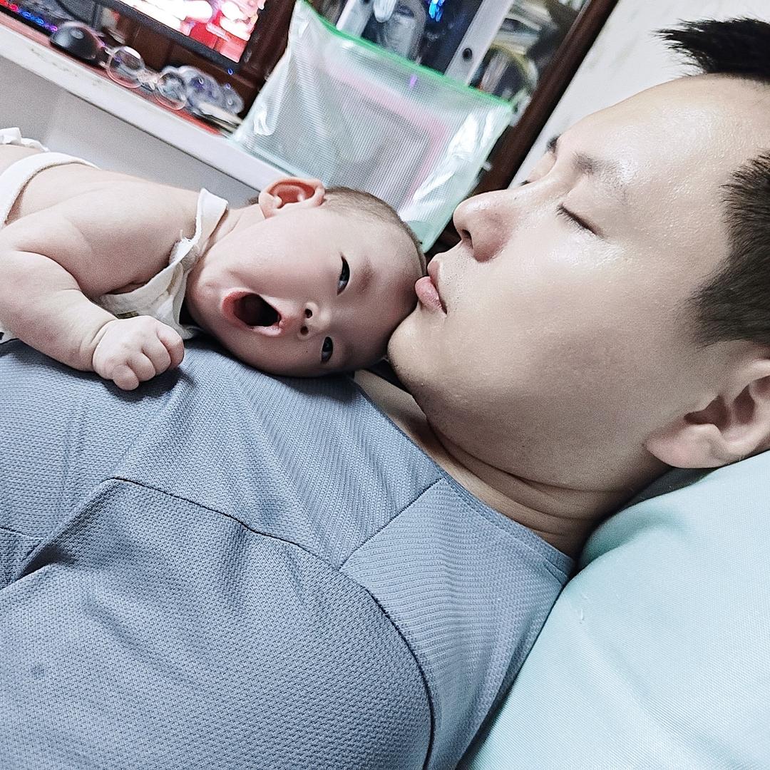 令仪爸爸的快乐生活
