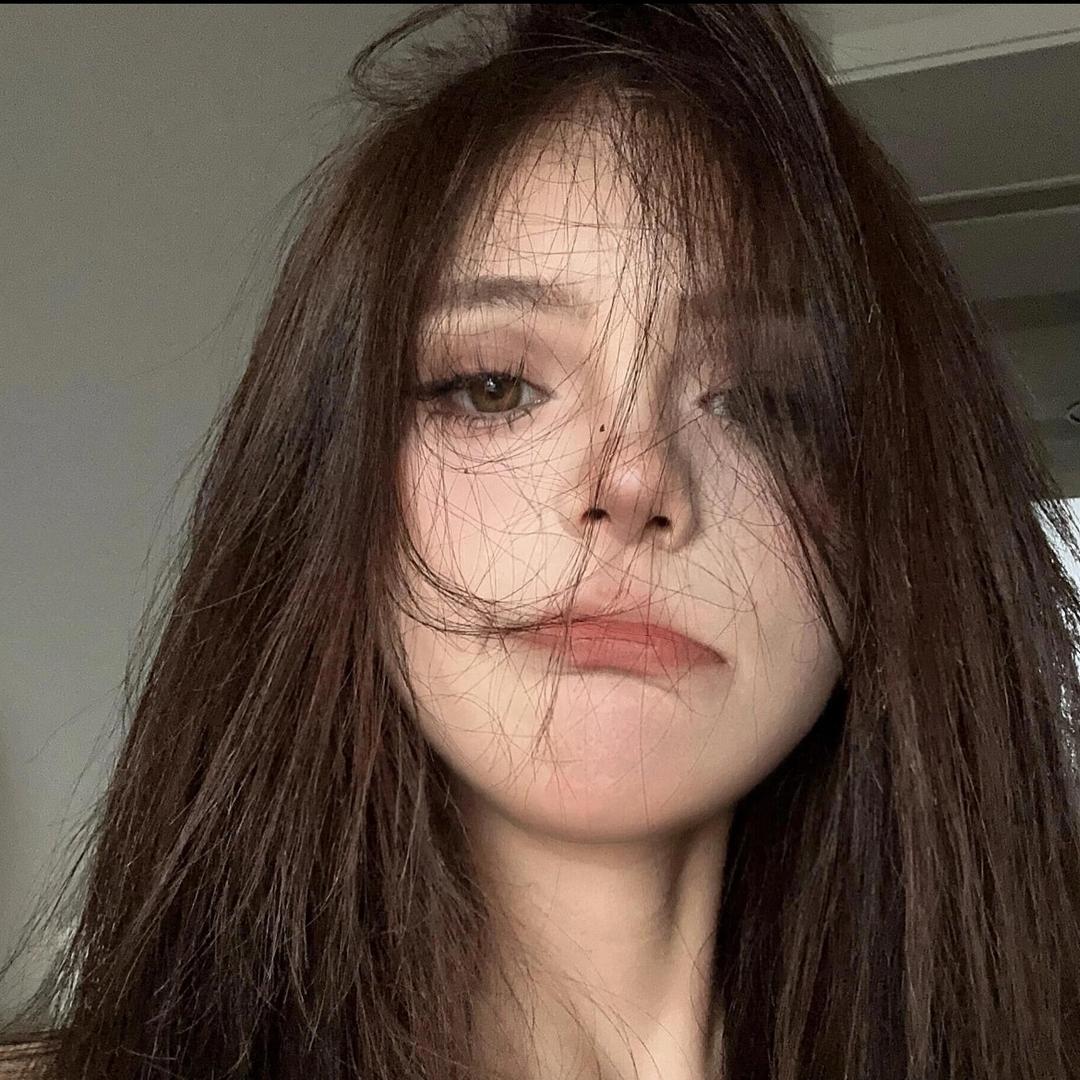璇璇-