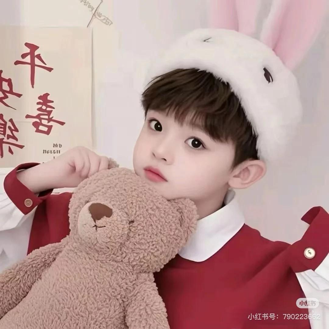 ღ᭄ꦿℒℴѵℯএ⁵²º💕