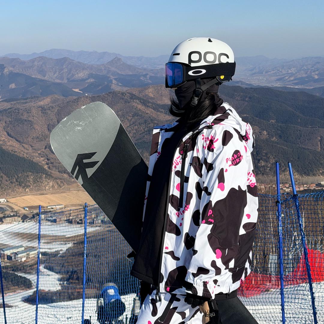 翻斗花园牛爷爷🏂🚴⛺️