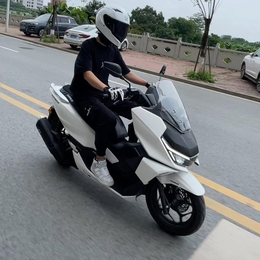 @郑富极🛵