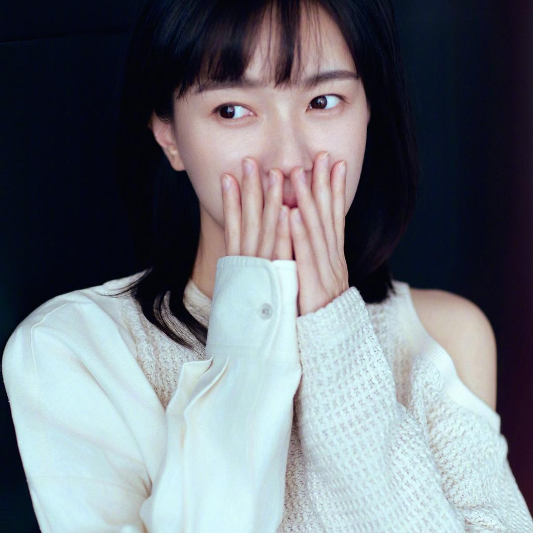 嗯哼